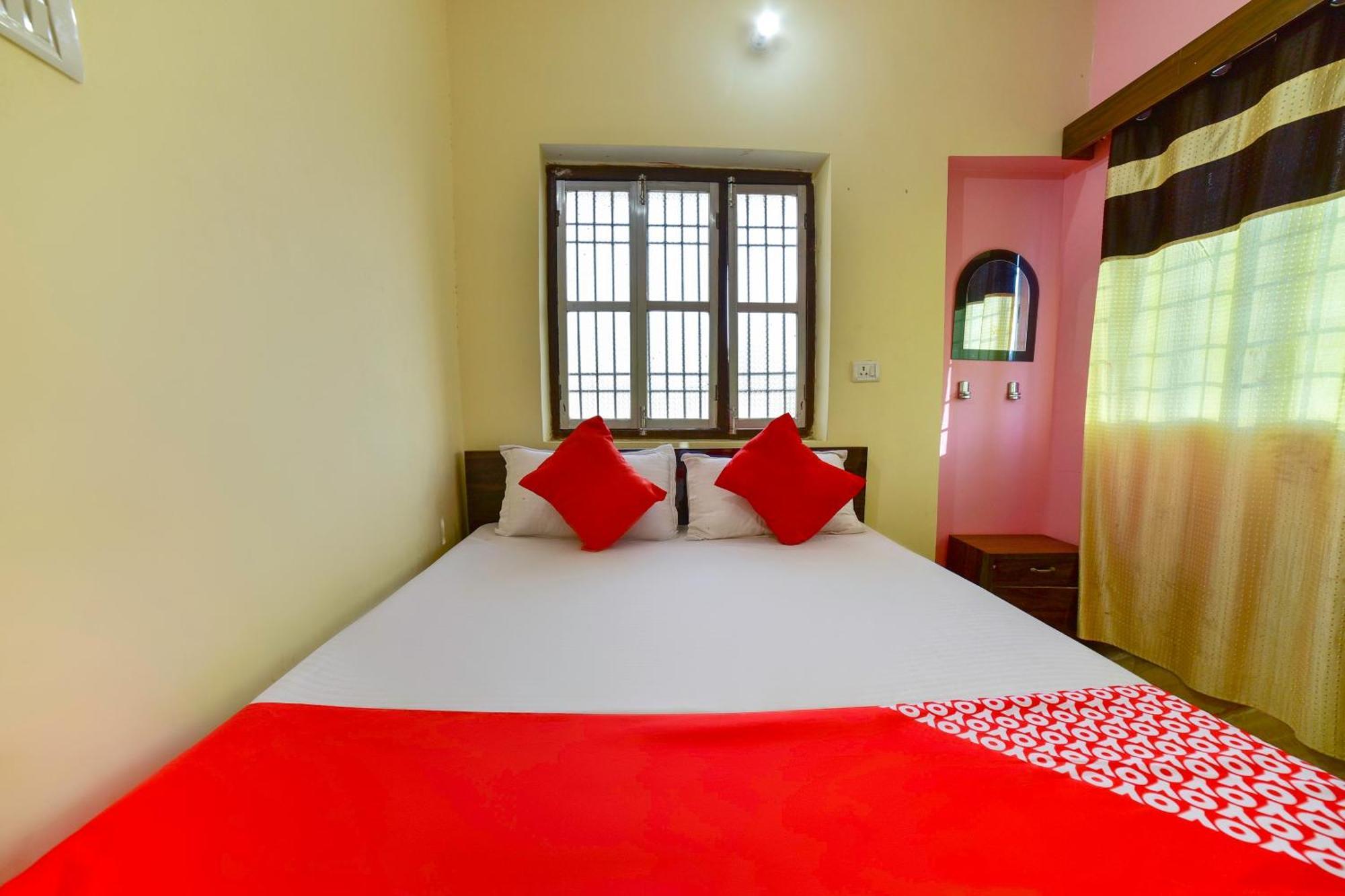 Oyo Flagship Ashoka Guest House Bihta Zewnętrze zdjęcie
